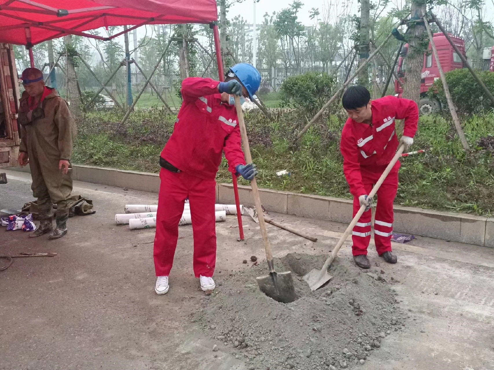 北林管道疏通哪家好】及时进行市政管道清淤
